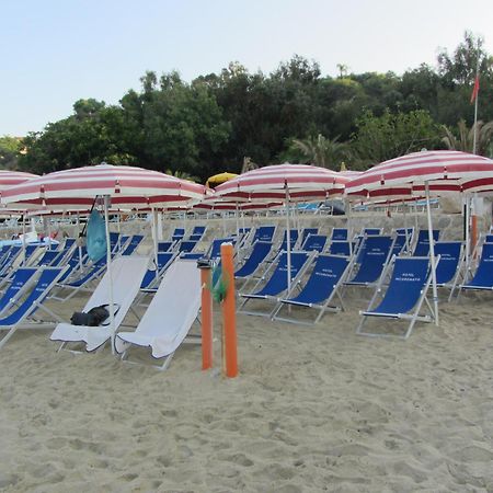 Hotel L'Ancora Capo Vaticano Exterior foto